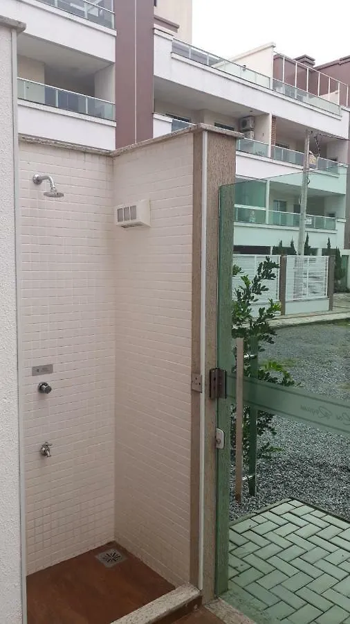 Mariscal,Los Roques 102 Apartment Bombinhas
